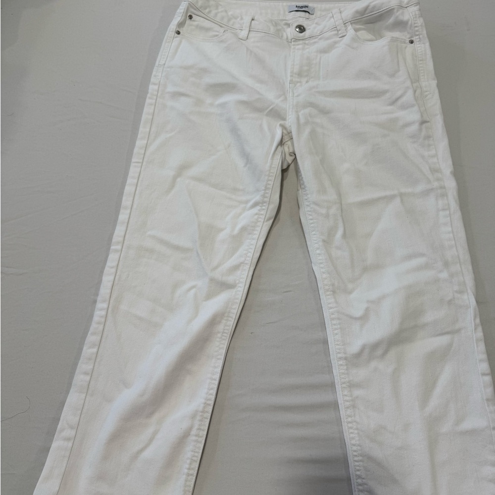 Kensie Women's Cream Straight Leg Jeans